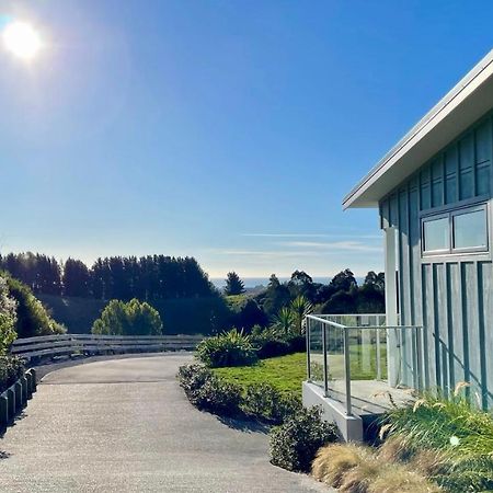 Aston Road Villa Bed & Breakfast Waikanae Bagian luar foto