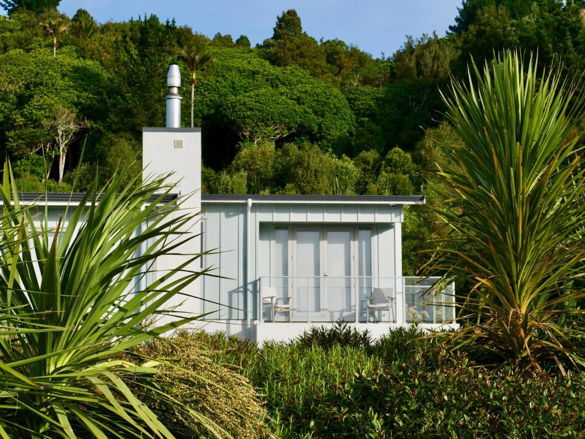 Aston Road Villa Bed & Breakfast Waikanae Bagian luar foto