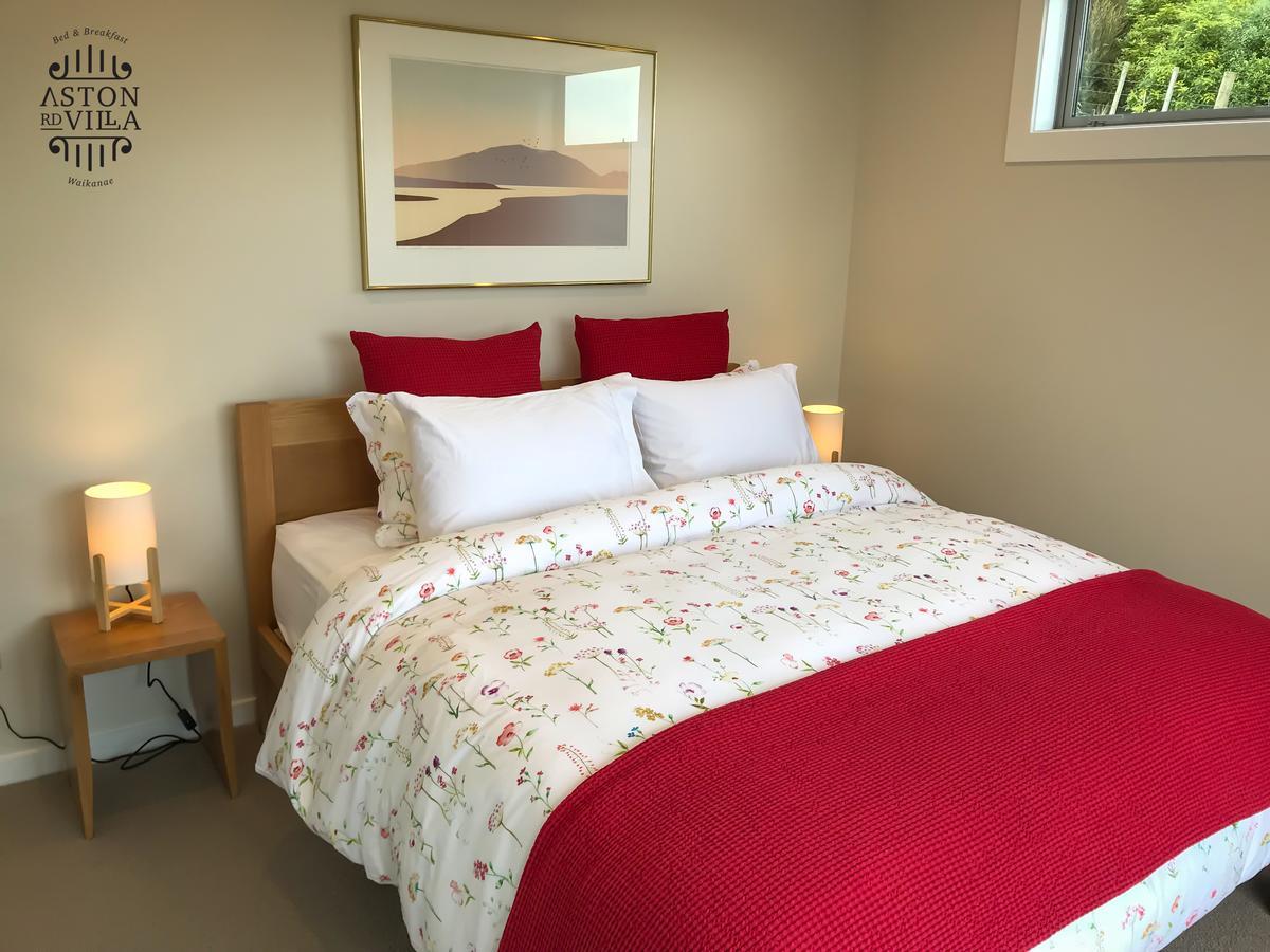 Aston Road Villa Bed & Breakfast Waikanae Bagian luar foto